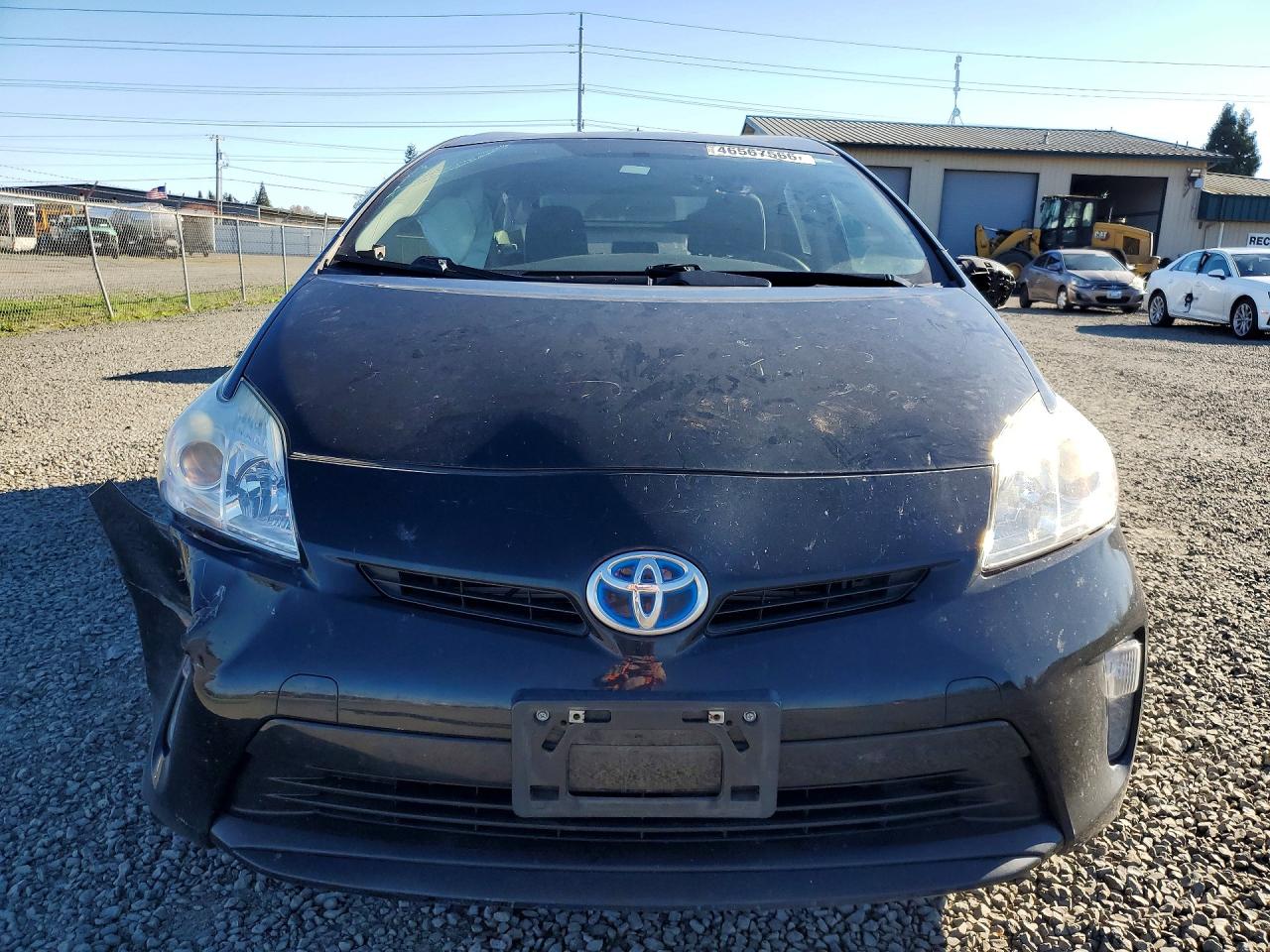 2015 TOYOTA PRIUS THREE photo 5