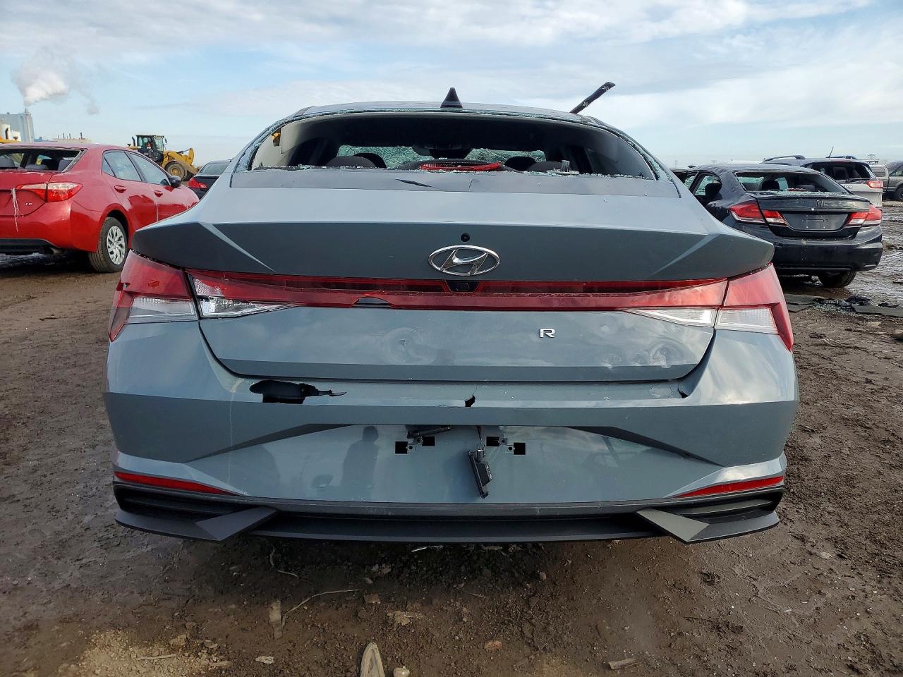 2022 HYUNDAI ELANTRA SEL photo 16