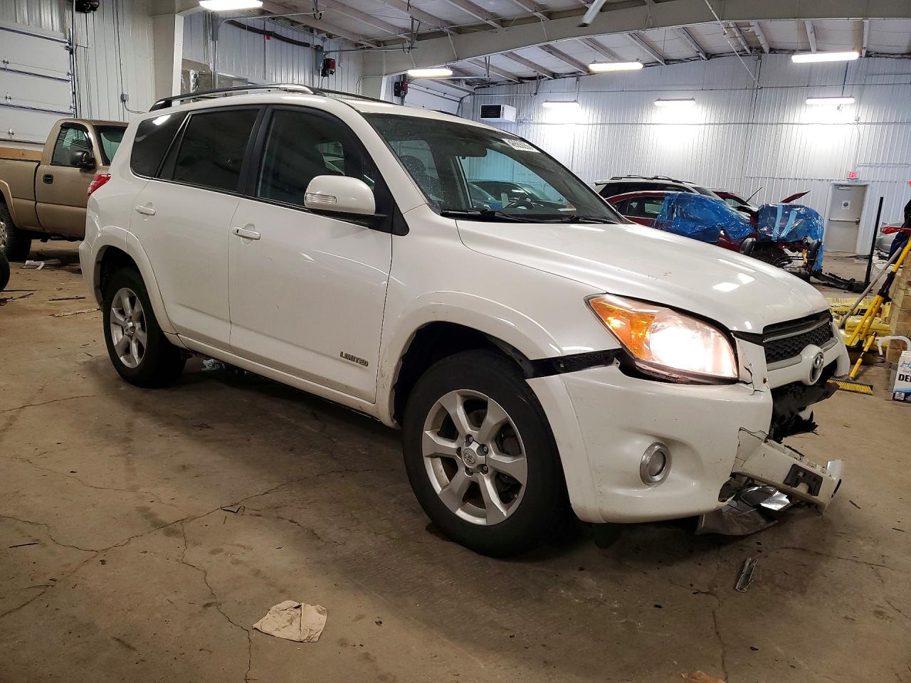 2010 TOYOTA RAV4 LIMITED photo 4