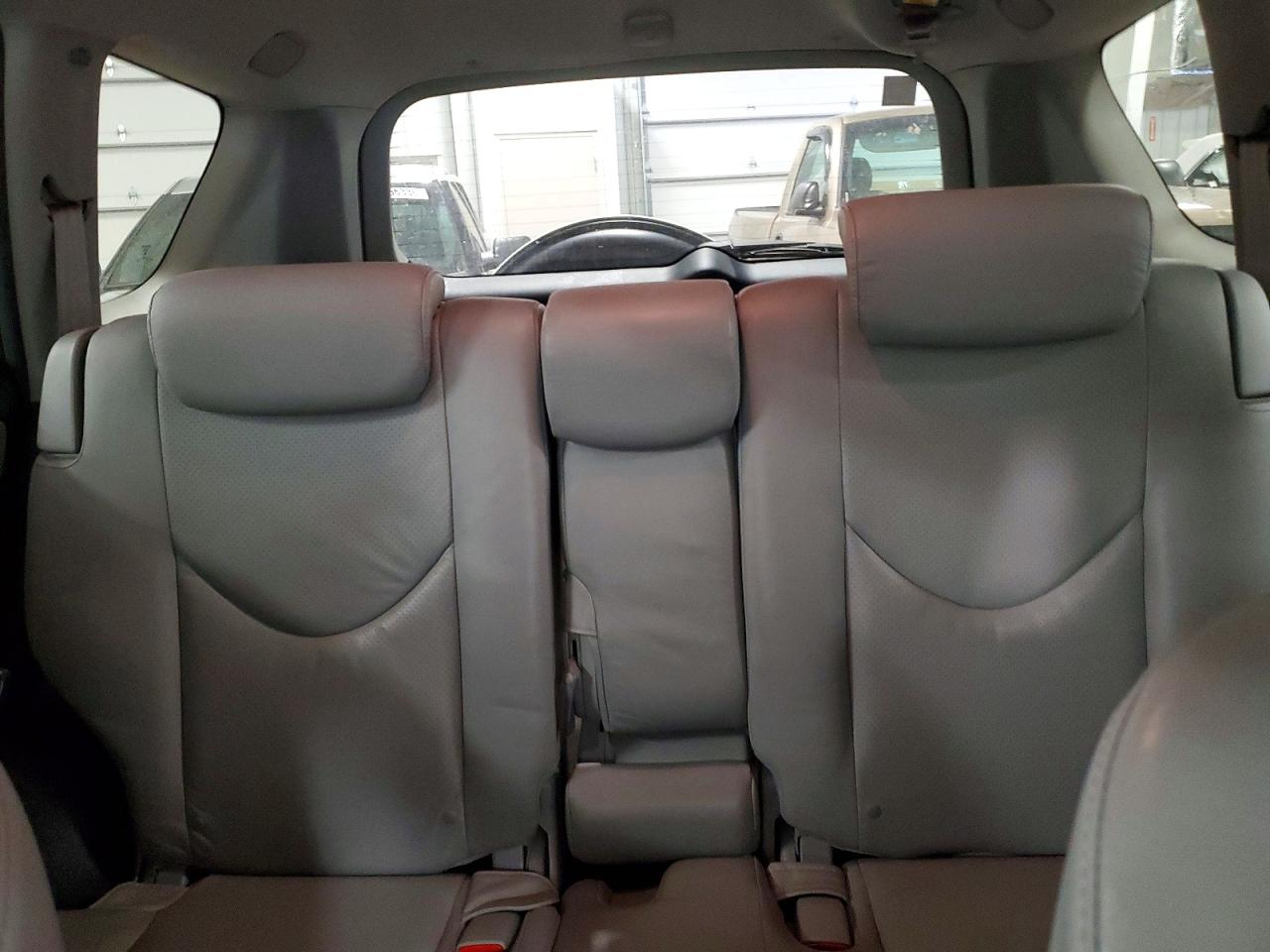 2010 TOYOTA RAV4 LIMITED photo 10
