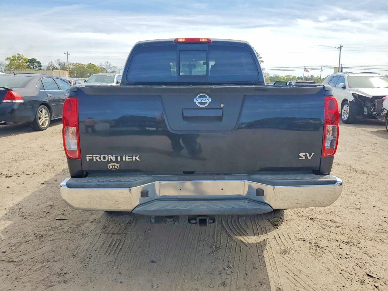2019 NISSAN FRONTIER SV photo 11