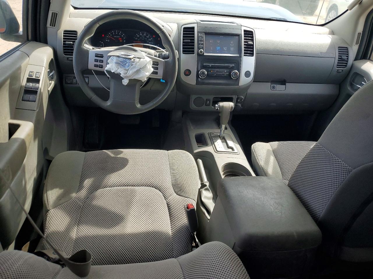 2019 NISSAN FRONTIER SV photo 15
