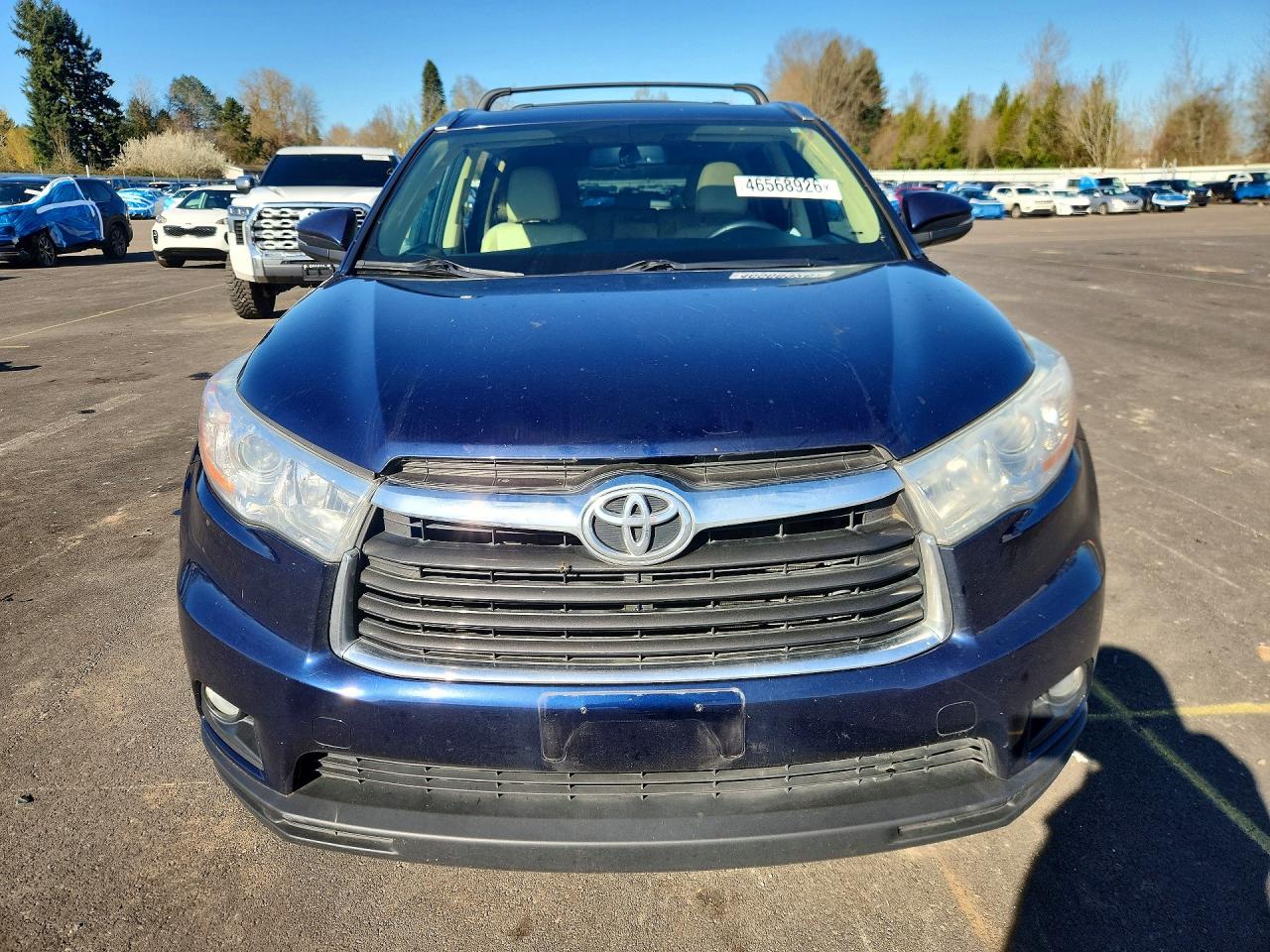2014 TOYOTA HIGHLANDER XLE photo 5