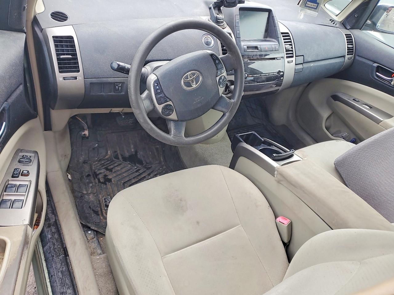 2007 TOYOTA PRIUS BASE photo 8