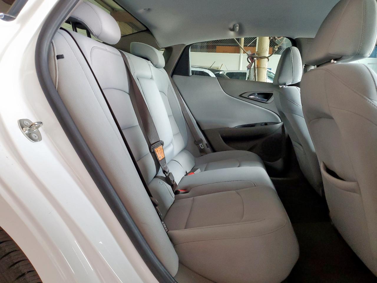 2018 CHEVROLET MALIBU LS photo 28