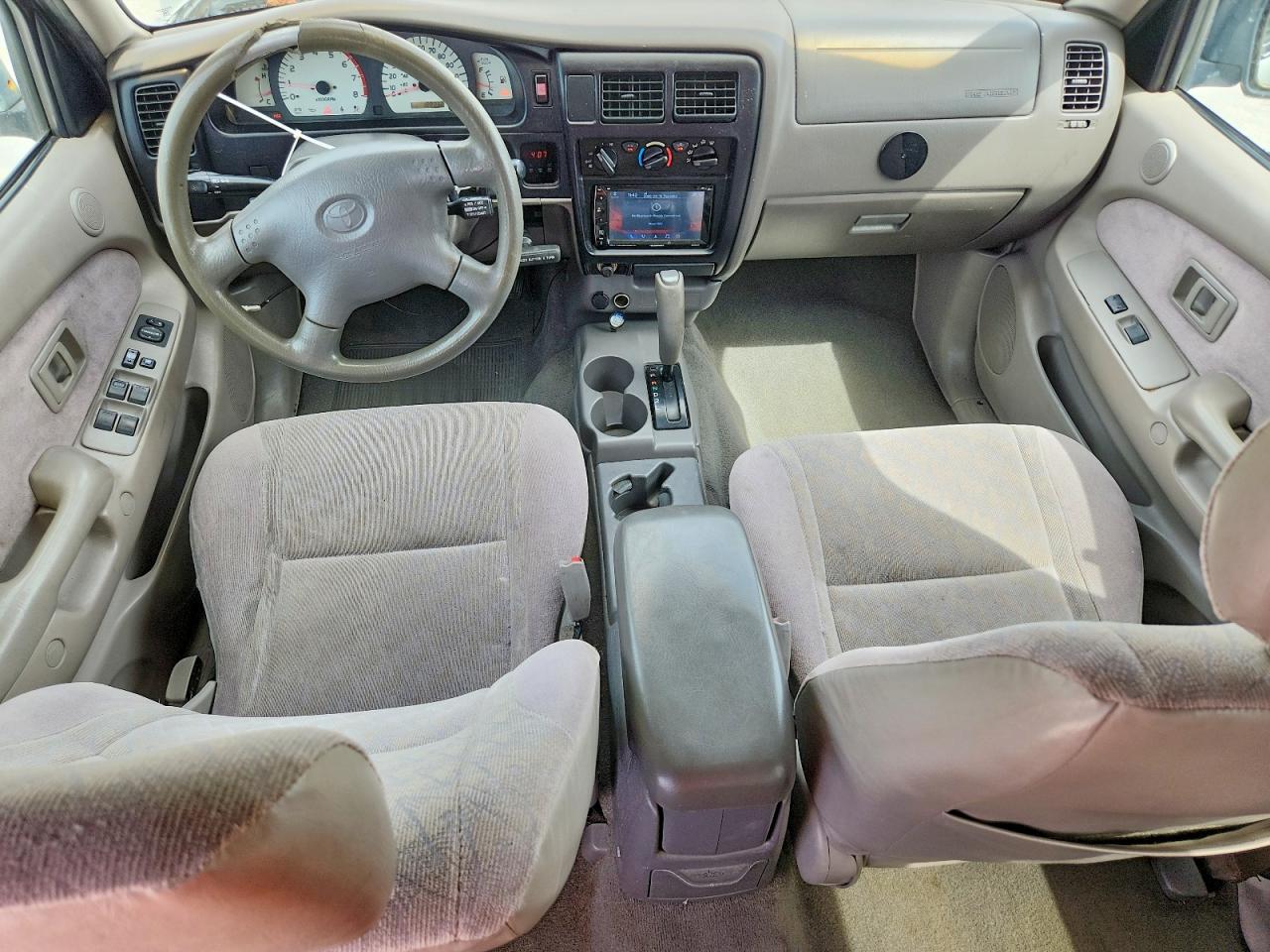 2004 TOYOTA TACOMA PRERUNNER V6 photo 15