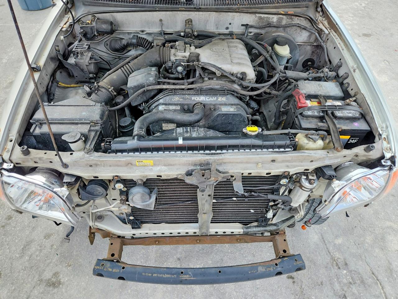 2004 TOYOTA TACOMA PRERUNNER V6 photo 21