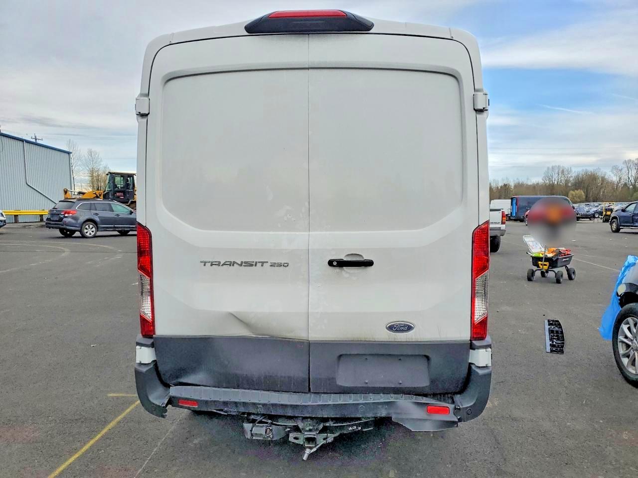 2025 FORD TRANSIT 250 DELIVERY VAN photo 11