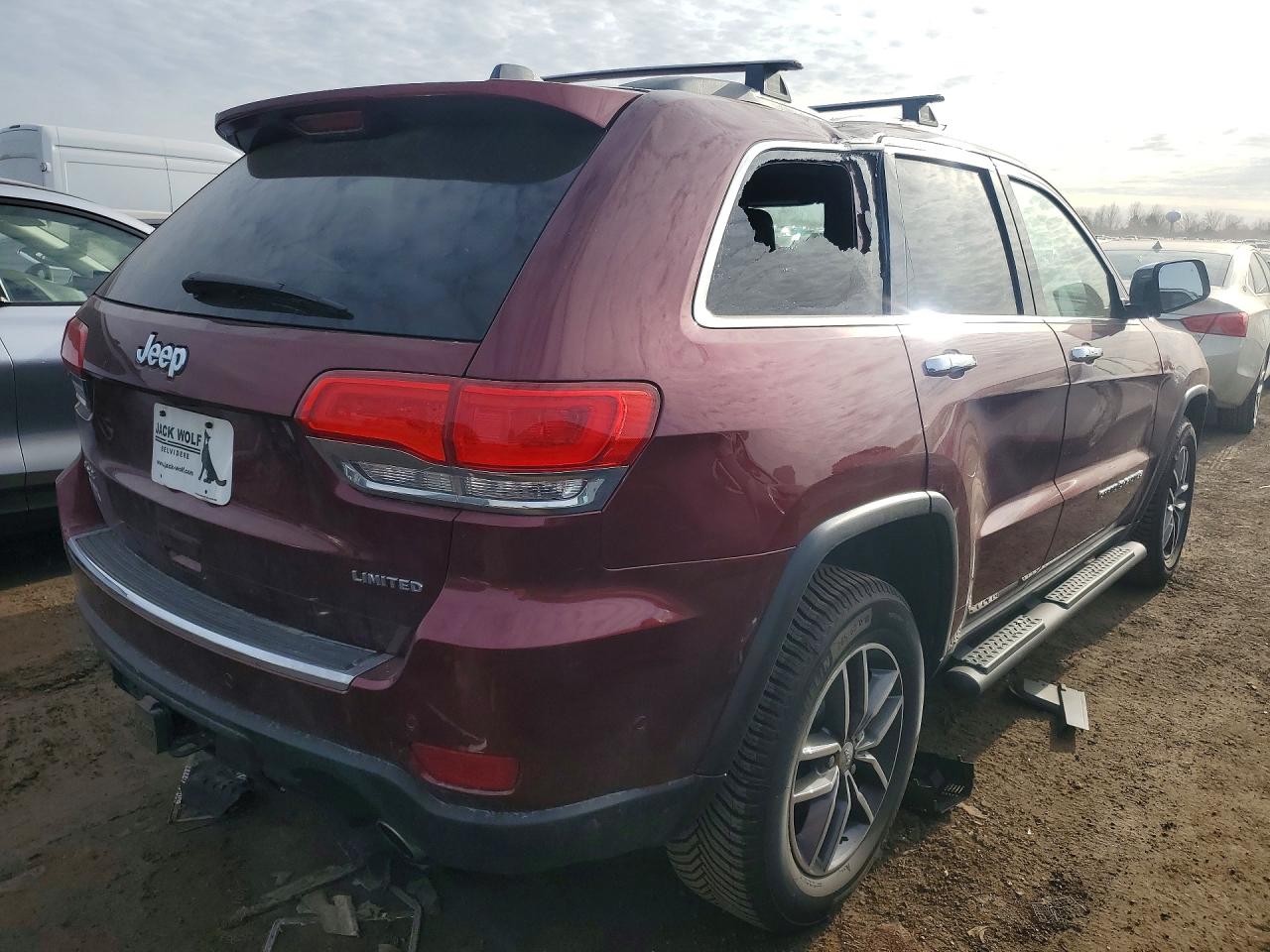 2018 JEEP GRAND CHEROKEE photo 3