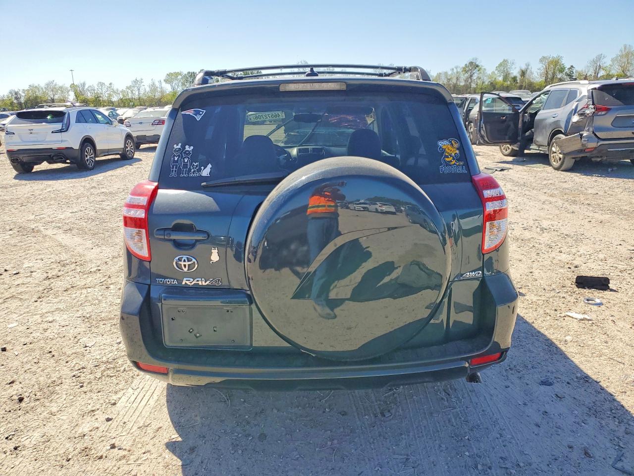 2010 TOYOTA RAV4 LIMITED photo 16