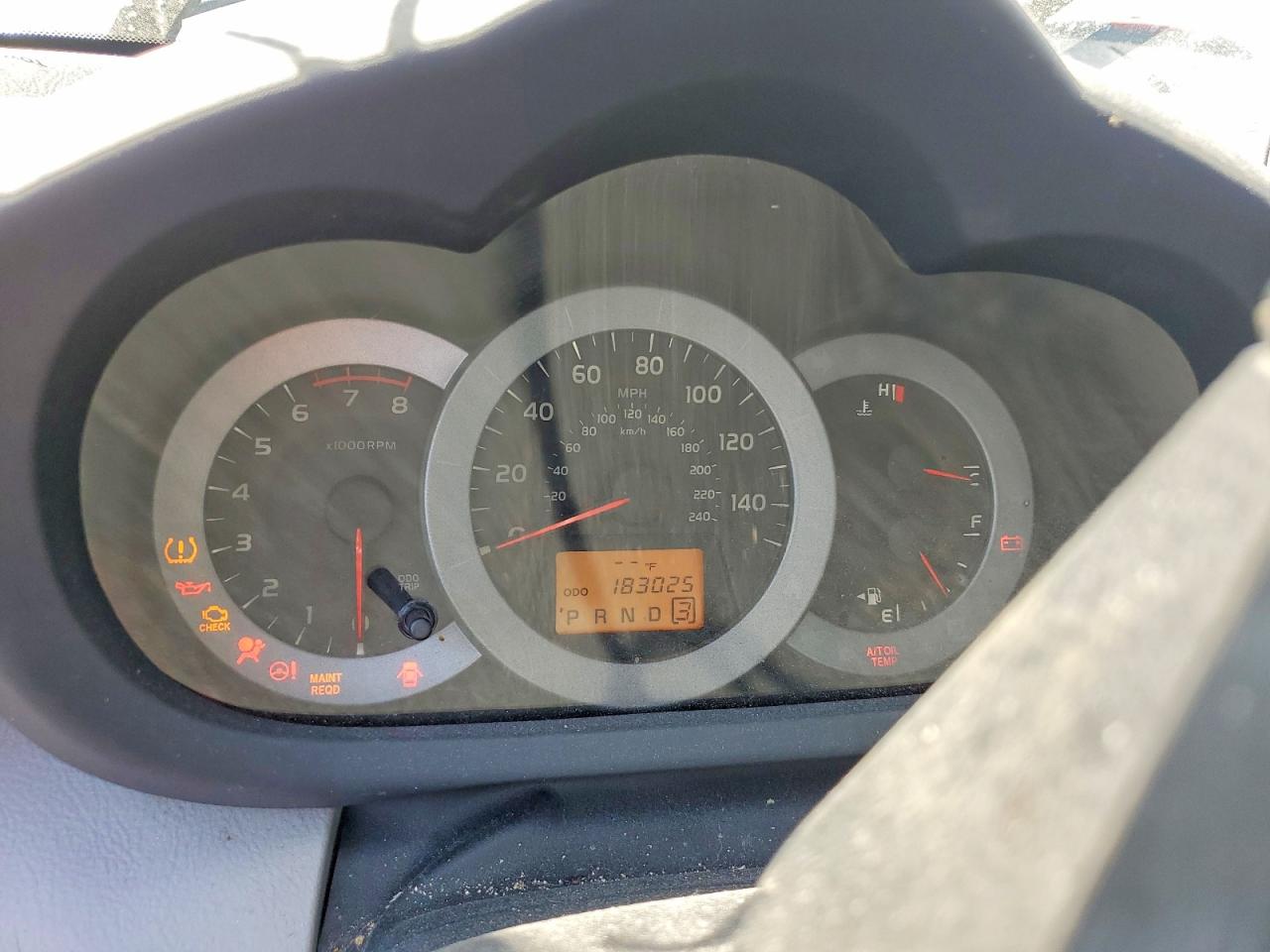 2010 TOYOTA RAV4 LIMITED photo 25