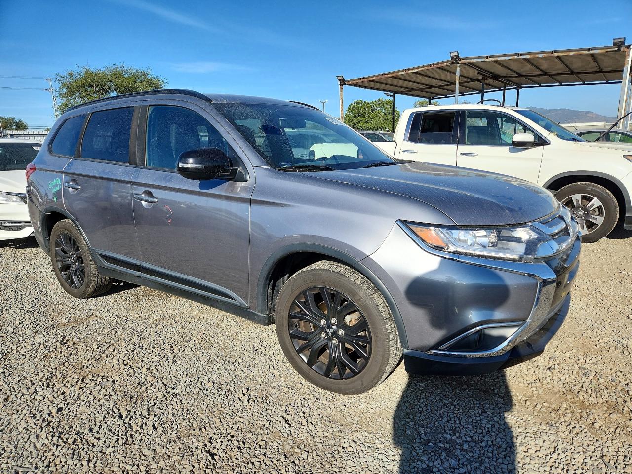 2018 MITSUBISHI OUTLANDER SE photo 4