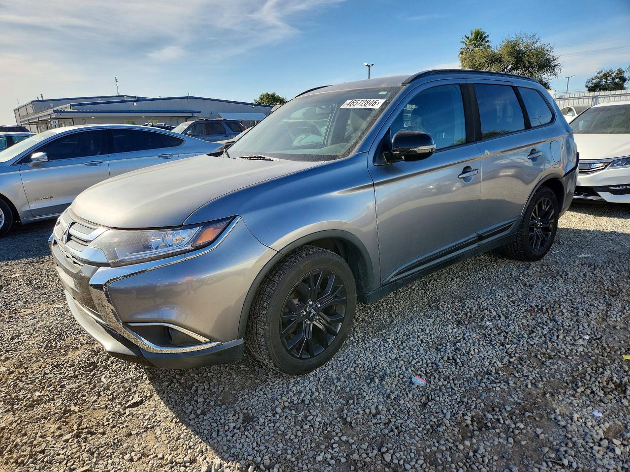 2018 MITSUBISHI OUTLANDER