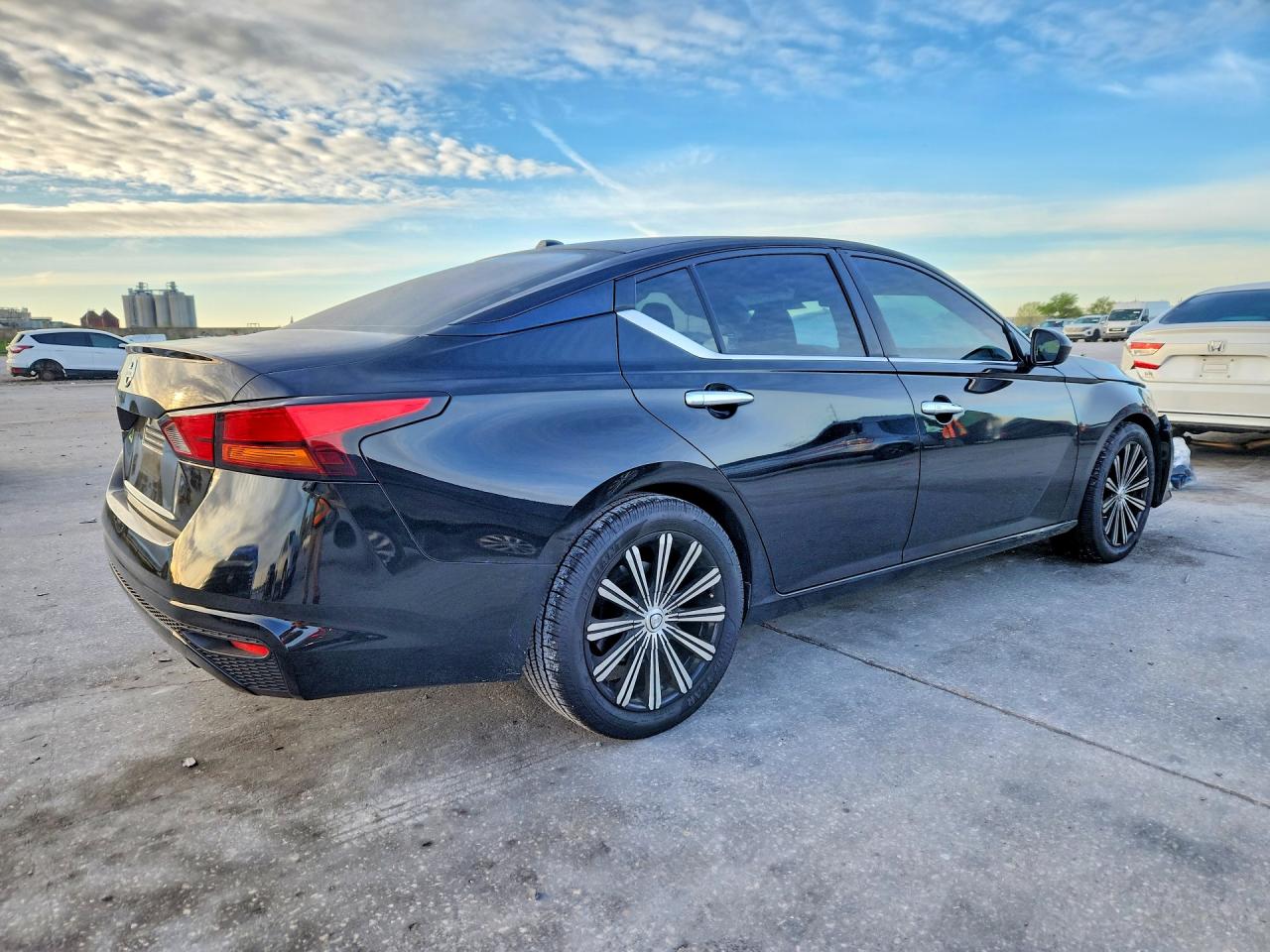 2019 NISSAN ALTIMA 2.5 S photo 5