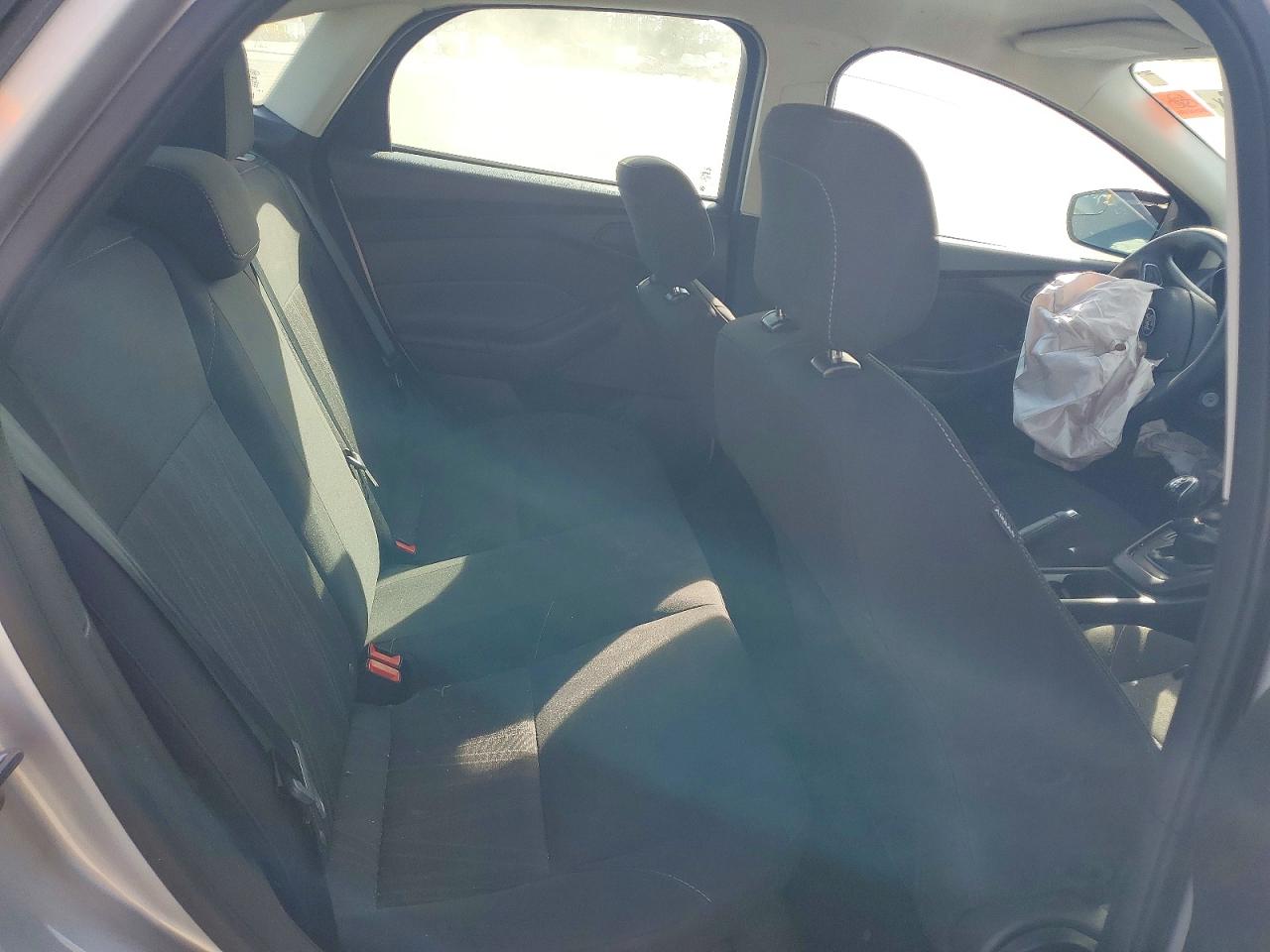2018 FORD FOCUS S photo 19
