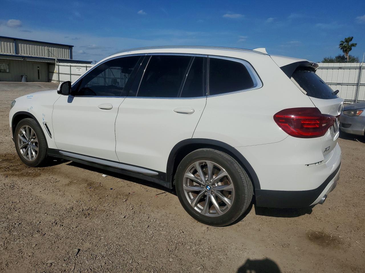 2019 BMW X3 SDRIVE30I photo 2