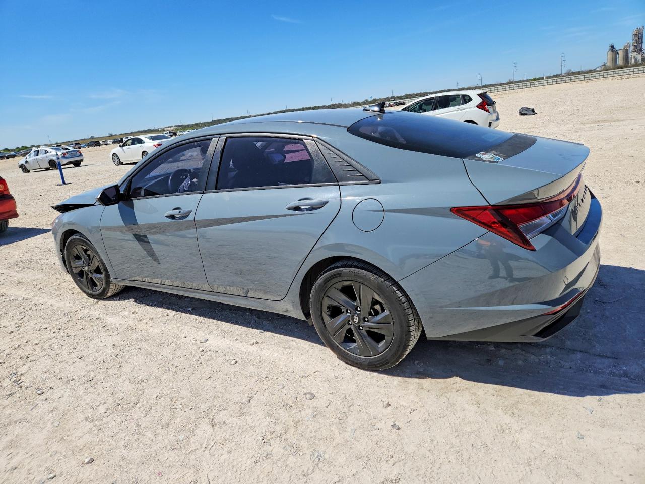 2022 HYUNDAI ELANTRA SEL photo 3