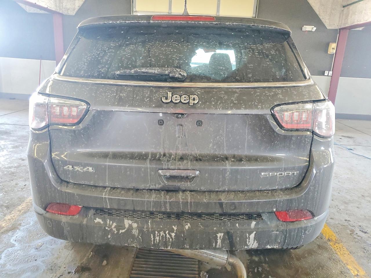 2022 JEEP COMPASS SPORT photo 11