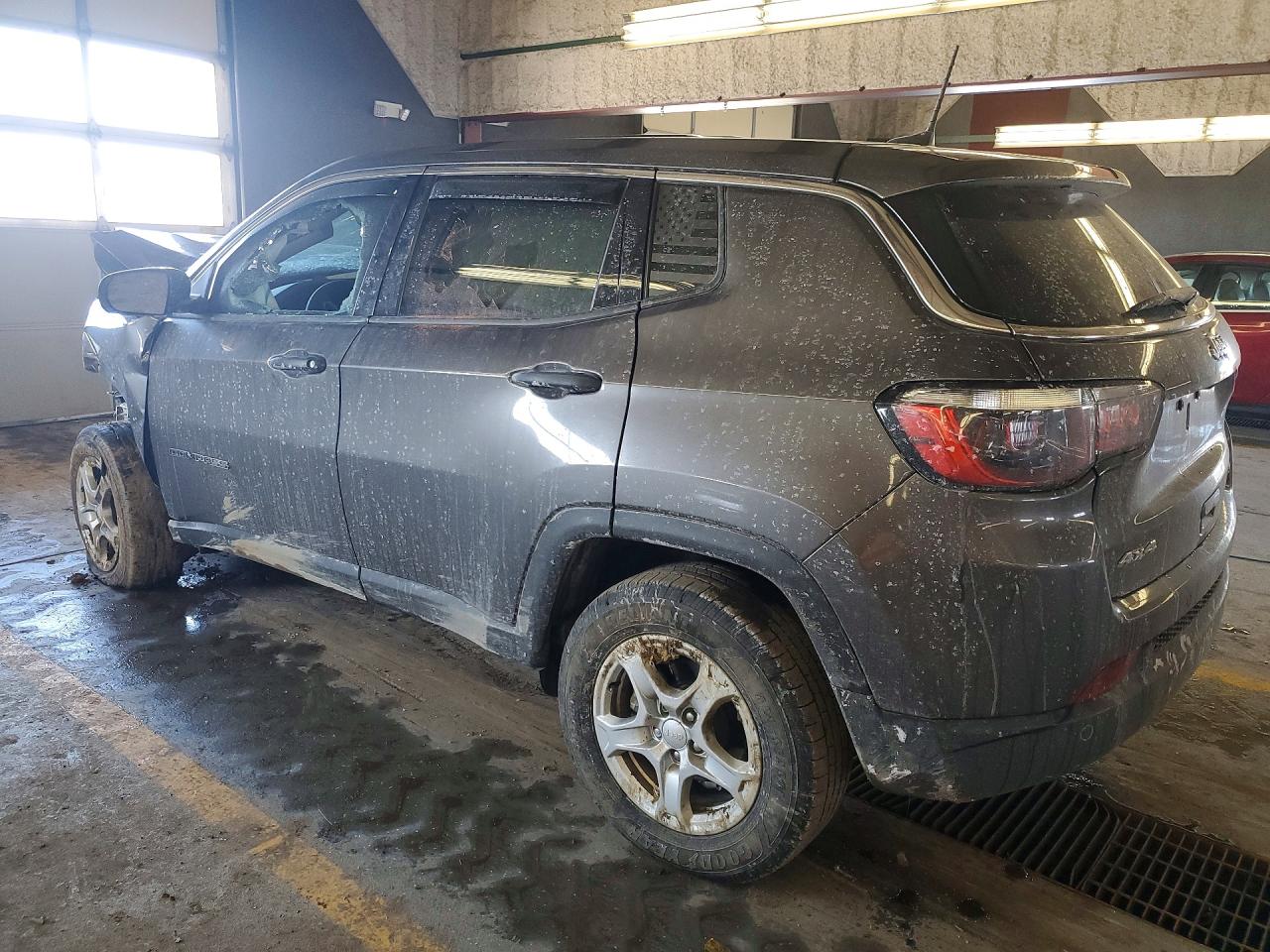 2022 JEEP COMPASS SPORT photo 3