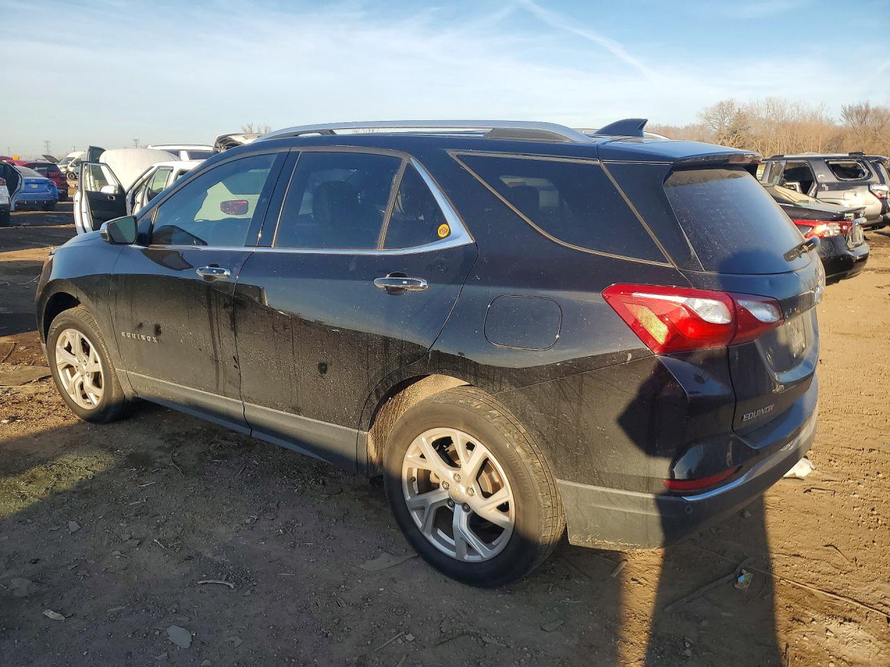2019 CHEVROLET EQUINOX PREMIER photo 3