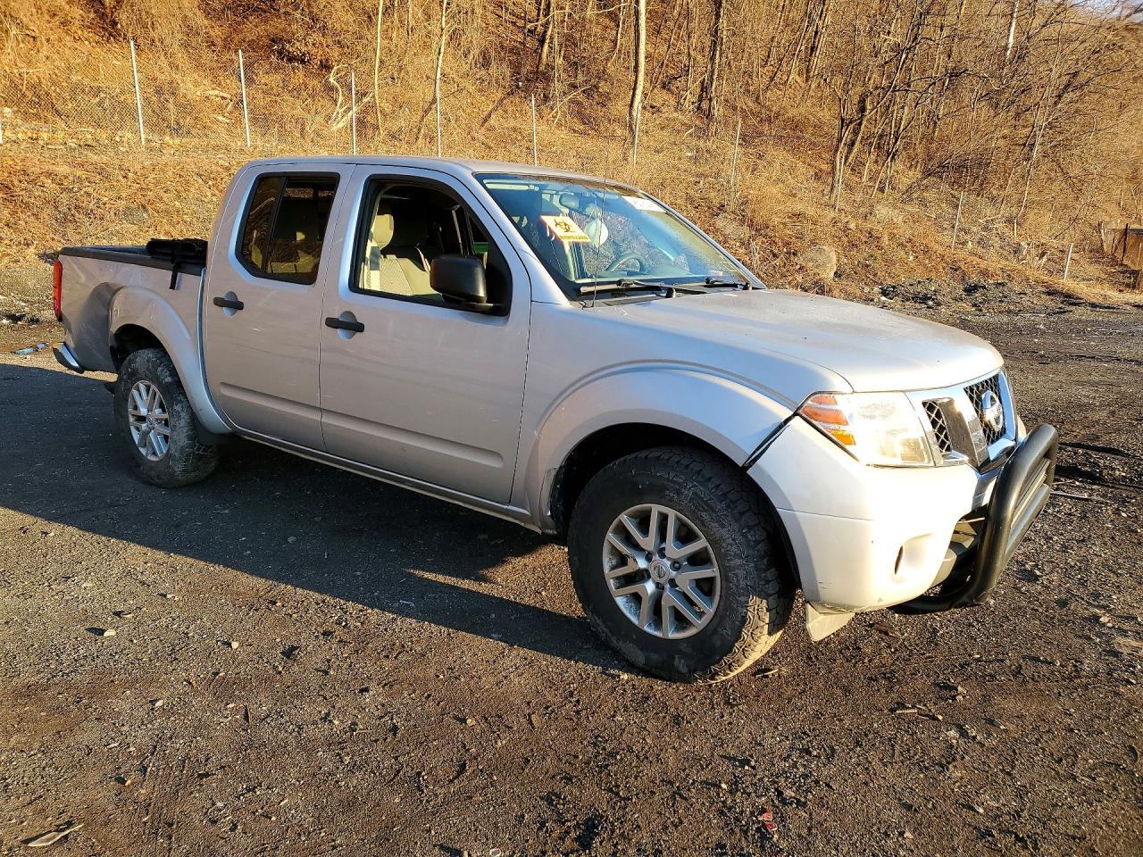 2019 NISSAN FRONTIER SV photo 7