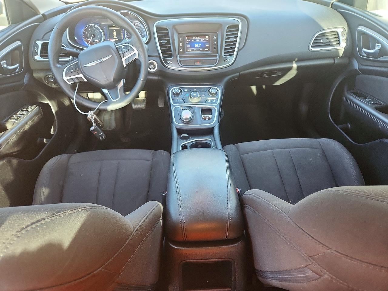 2016 CHRYSLER 200 LIMITED photo 15