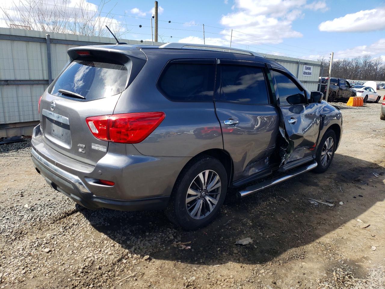 2017 NISSAN PATHFINDER SL photo 7