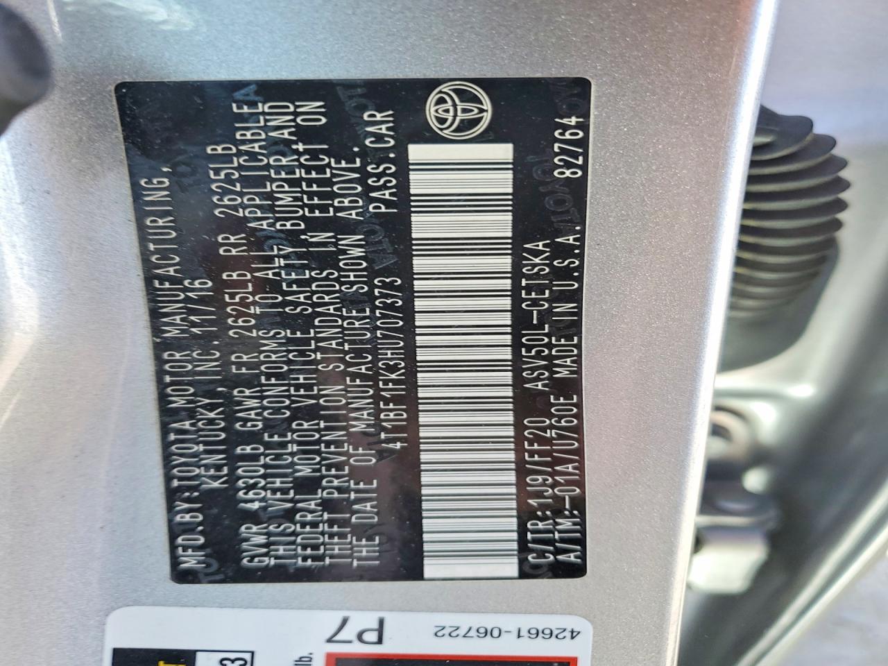 2017 TOYOTA CAMRY SE photo 12