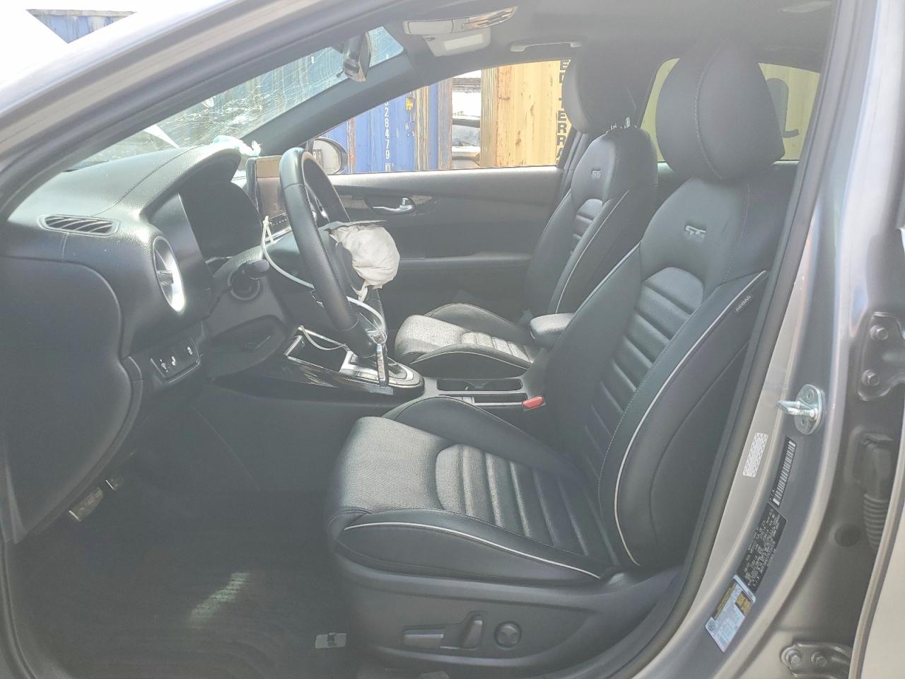 2023 KIA FORTE GT-LINE photo 19