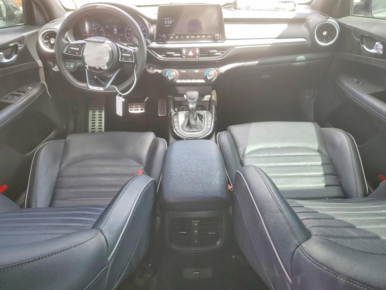 2023 KIA FORTE GT-LINE photo 22
