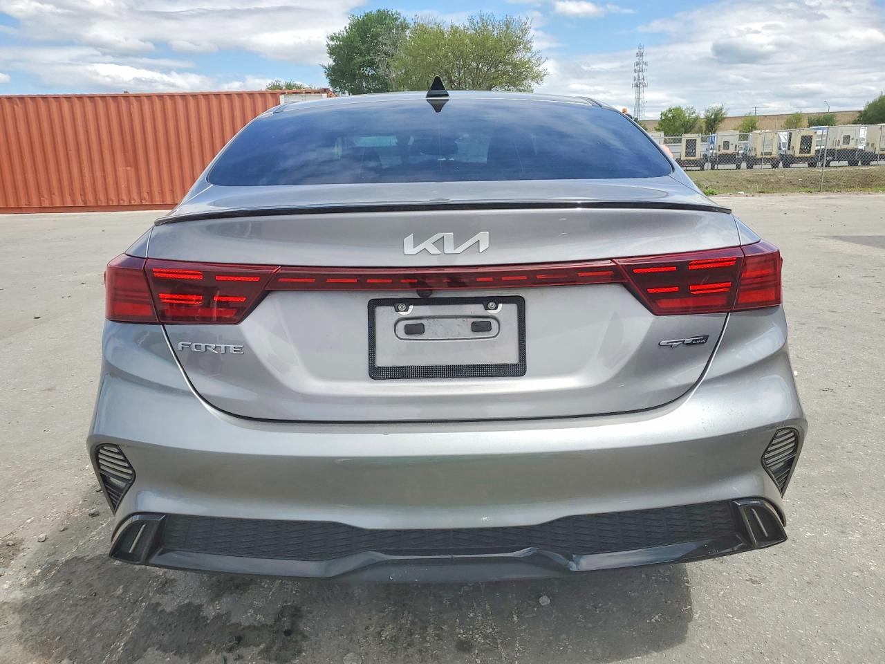 2023 KIA FORTE GT-LINE photo 16
