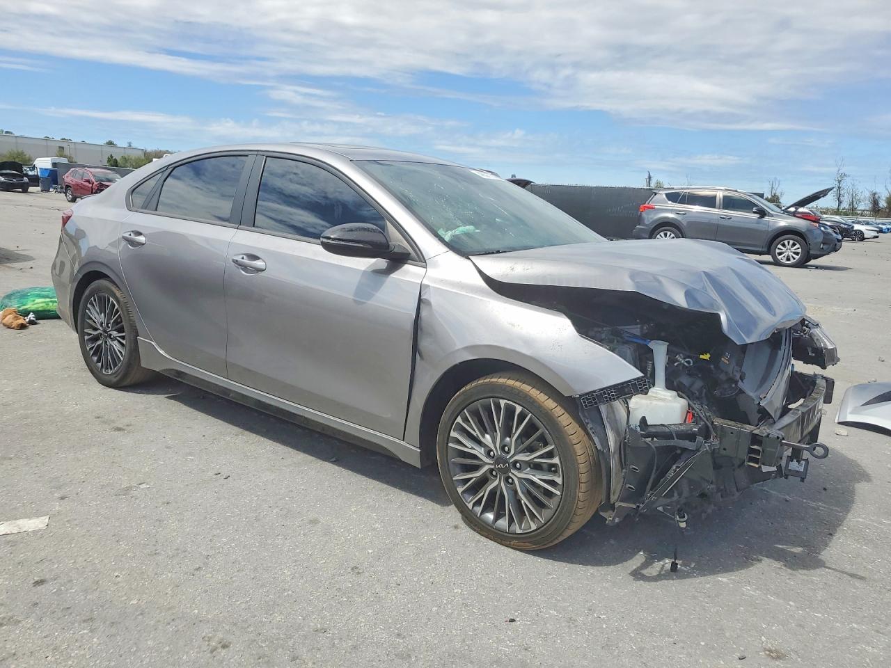 2023 KIA FORTE GT-LINE photo 10
