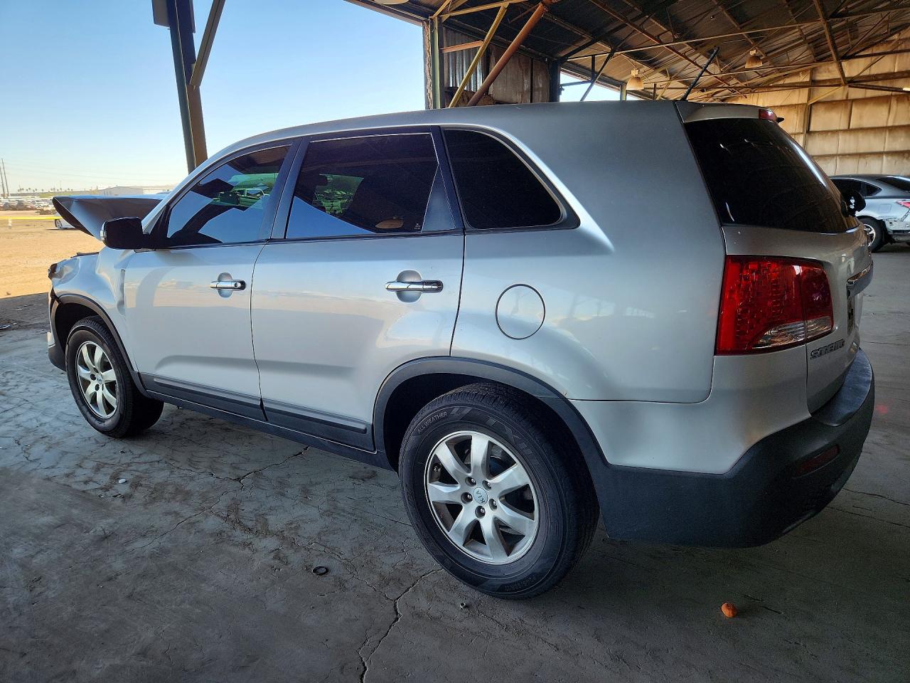 2013 KIA SORENTO LX photo 4