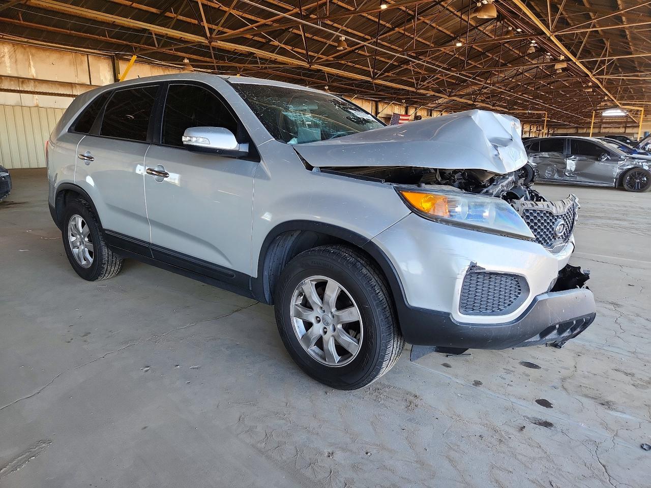 2013 KIA SORENTO LX photo 10