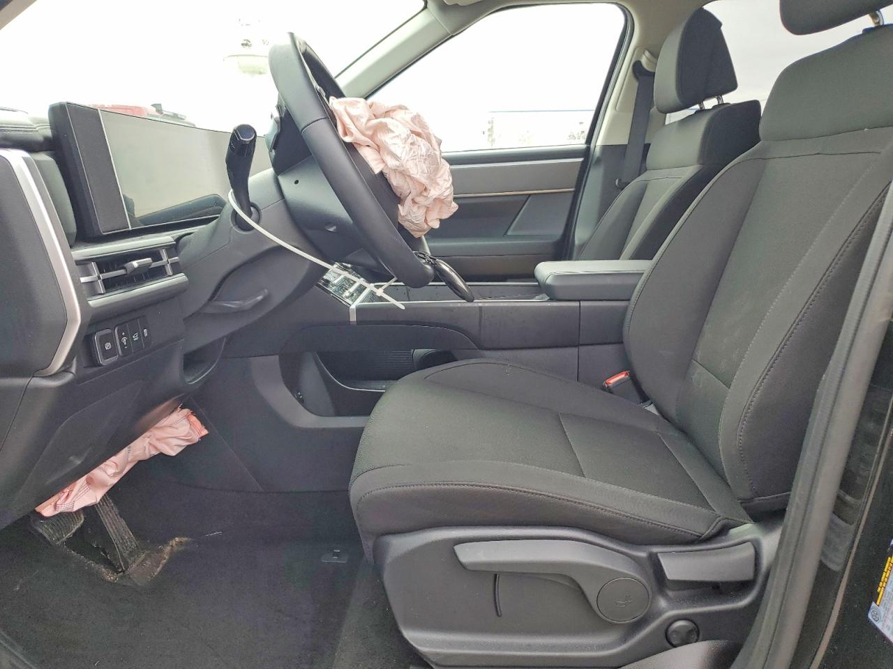 2026 HYUNDAI SANTA FE SE photo 13