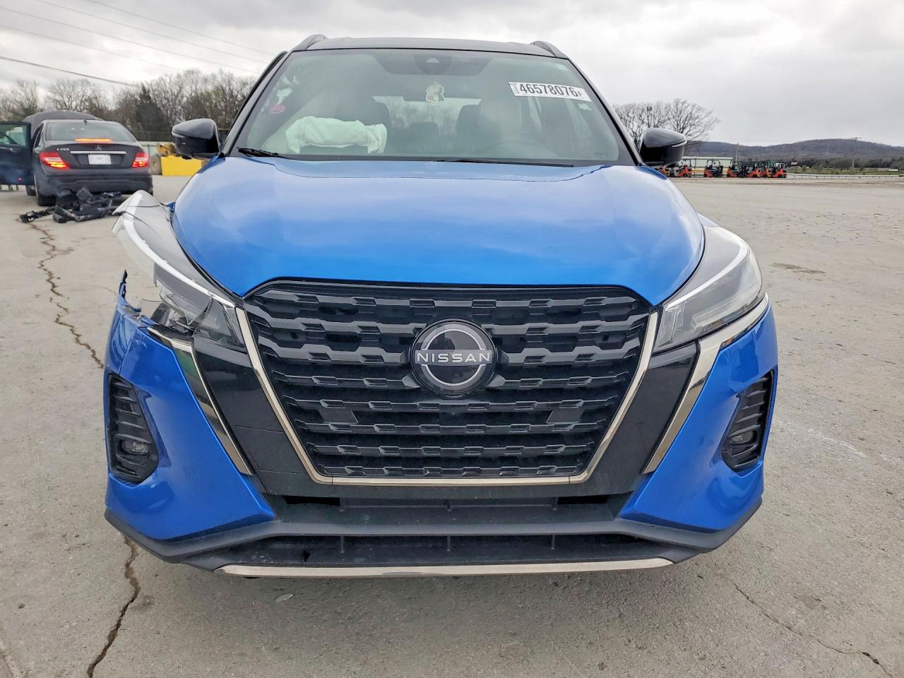 2023 NISSAN KICKS SR photo 5