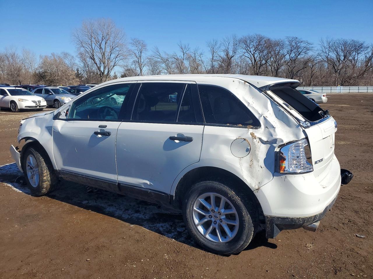 2013 FORD EDGE SE photo 2