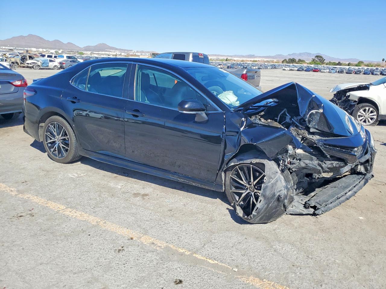 2023 TOYOTA CAMRY SE photo 7