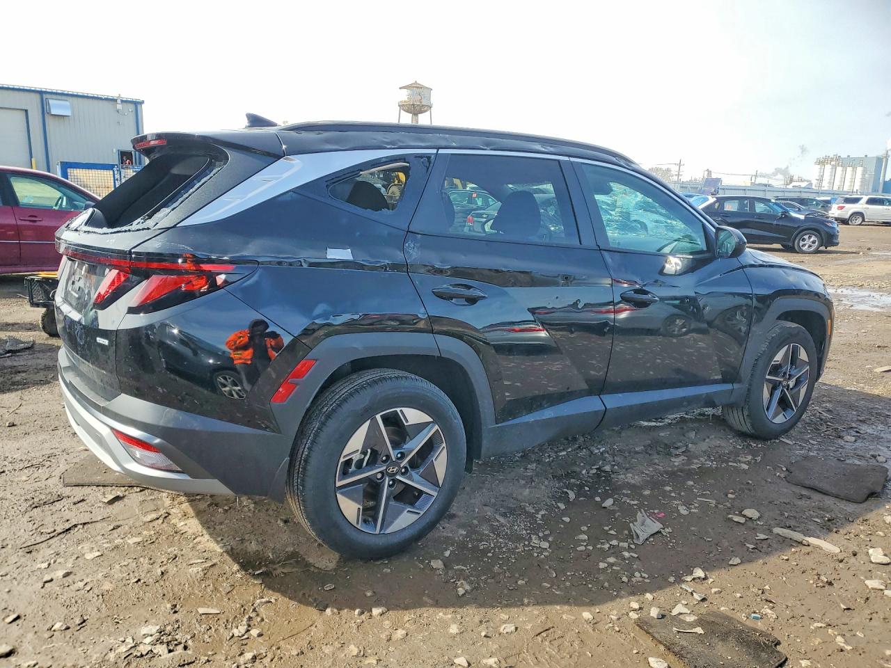 2025 HYUNDAI TUCSON SEL photo 3