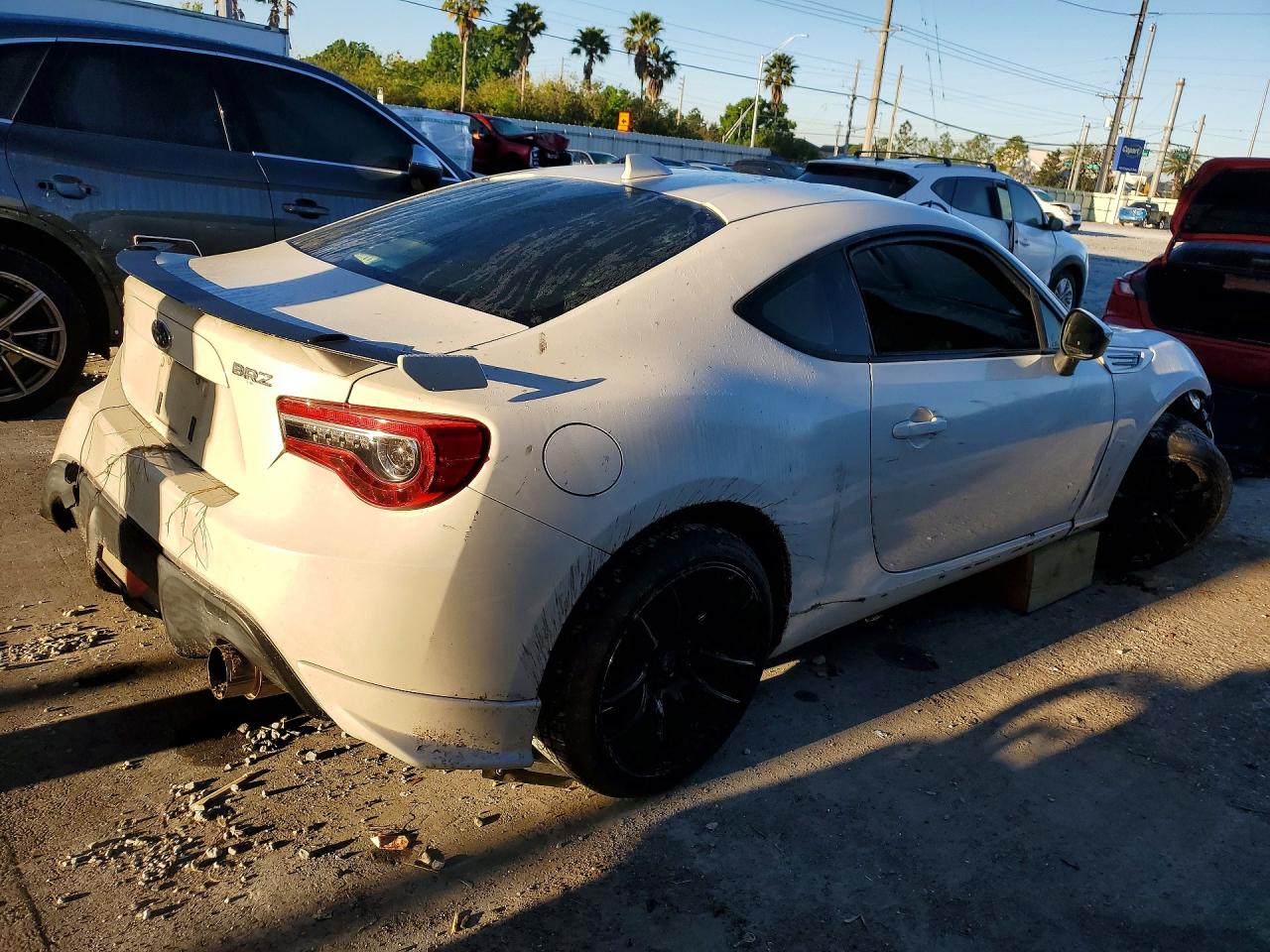 2017 SUBARU BRZ 2.0 PREMIUM photo 5