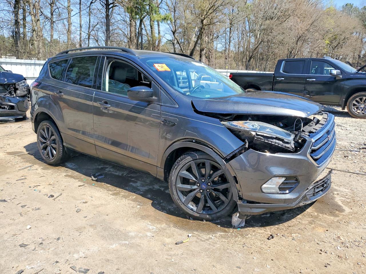 2018 FORD ESCAPE SE photo 10
