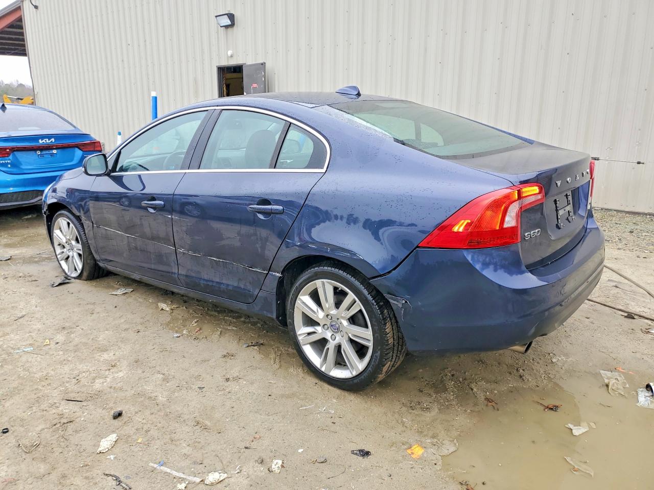 2011 VOLVO S60 T6 photo 4