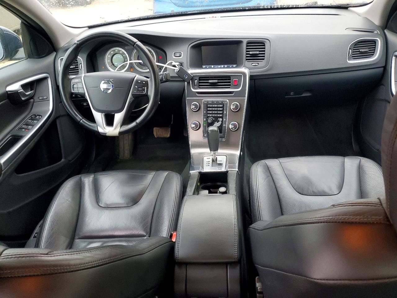 2011 VOLVO S60 T6 photo 22
