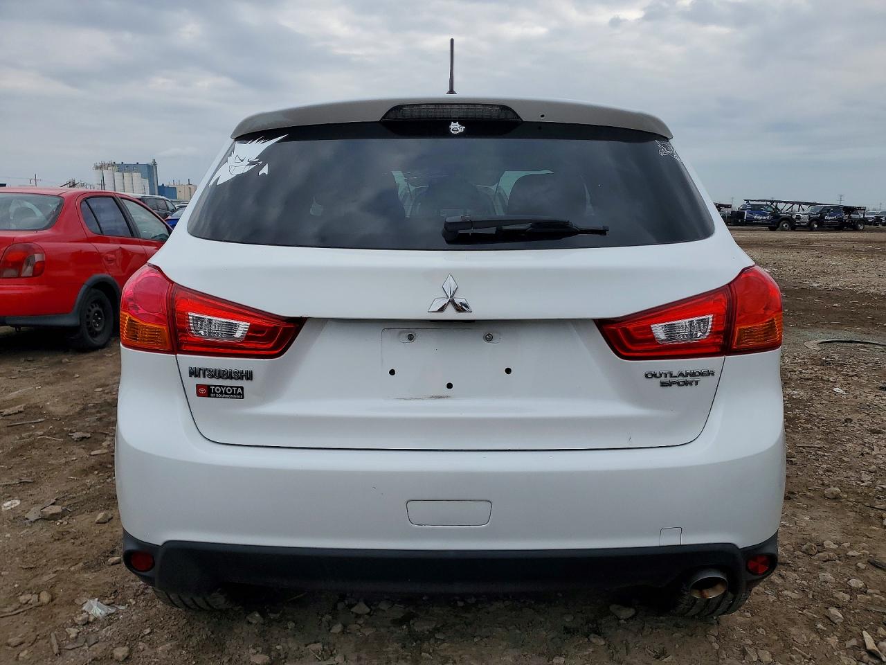 2015 MITSUBISHI OUTLANDER SPORT ES photo 11