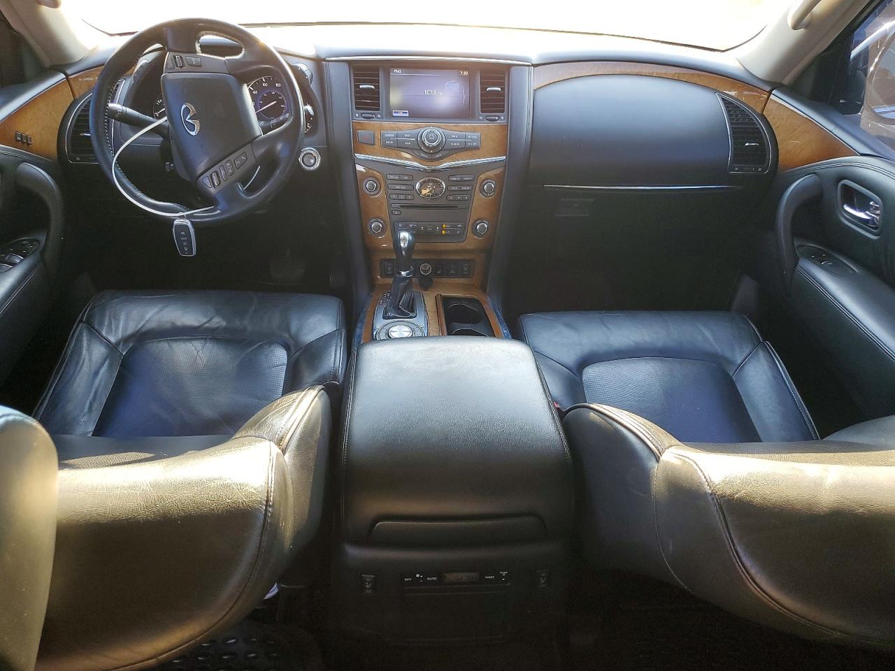 2013 INFINITI QX56 BASE photo 8