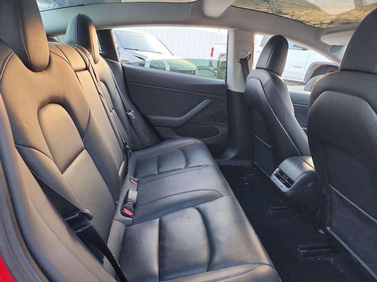 2018 TESLA MODEL 3 photo 19