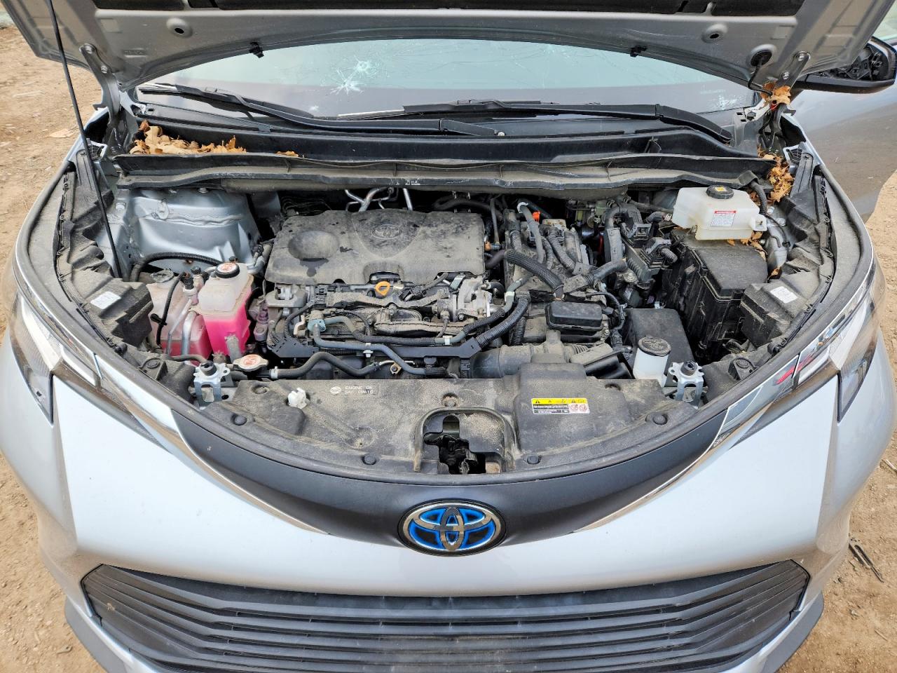 2021 TOYOTA SIENNA LE 8-PASSENGER photo 23