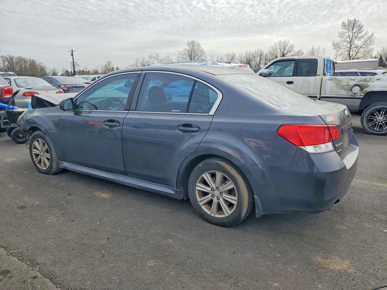 2011 SUBARU LEGACY 2.5I PREMIUM photo 2