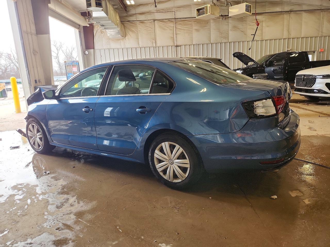 2017 VOLKSWAGEN JETTA S photo 3