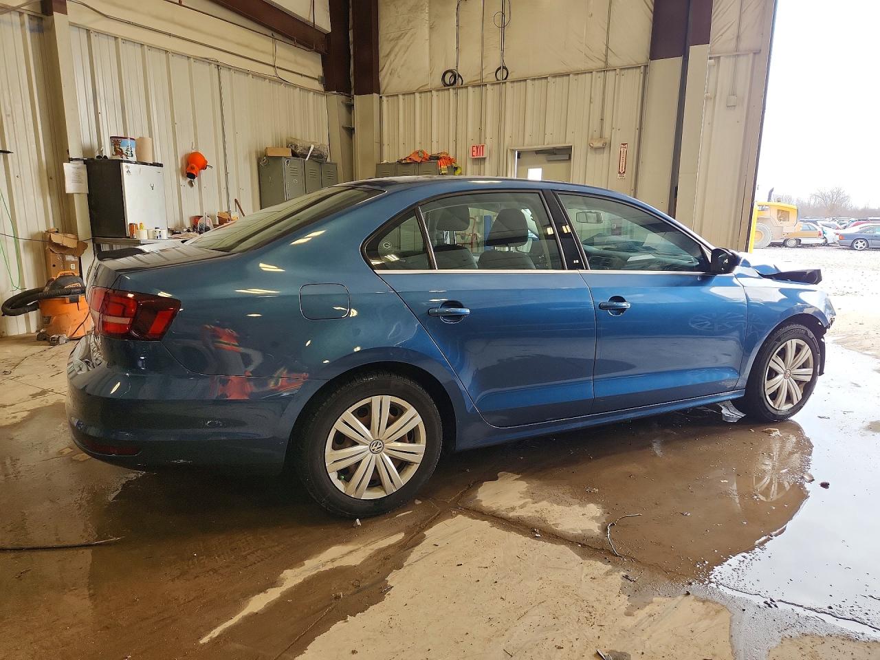 2017 VOLKSWAGEN JETTA S photo 5